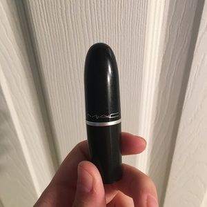 MAC Lipstick (Ruby Woo)
